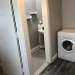 Studio Flat With Parking Near City Centre
