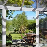 2 Farm Cottages