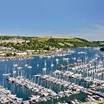 Diddly Squat, 43 Dart Marina