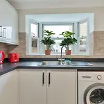 Seabright Townhouse - By My Getaways