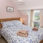 Willow Nook