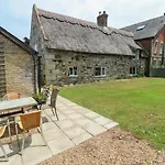 Hill Farm Cottage