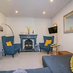 Mums Cottage, St. Austell