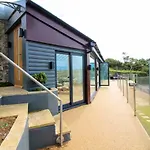 Penrose Lodge
