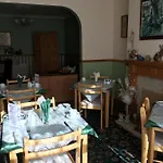 The Warren Guesthouse