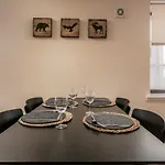 Elliot Suite No7 - Donnini Apartments