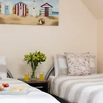 Sunny Corner Cottage