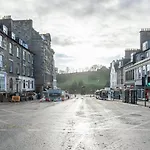 Edinburgh City Centre Hamza Apartment