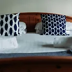 No 1 - Large 1 Bed Near Sefton Park And Lark Lane