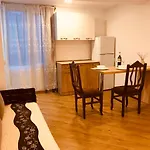 Guest House - Zviad & Natia