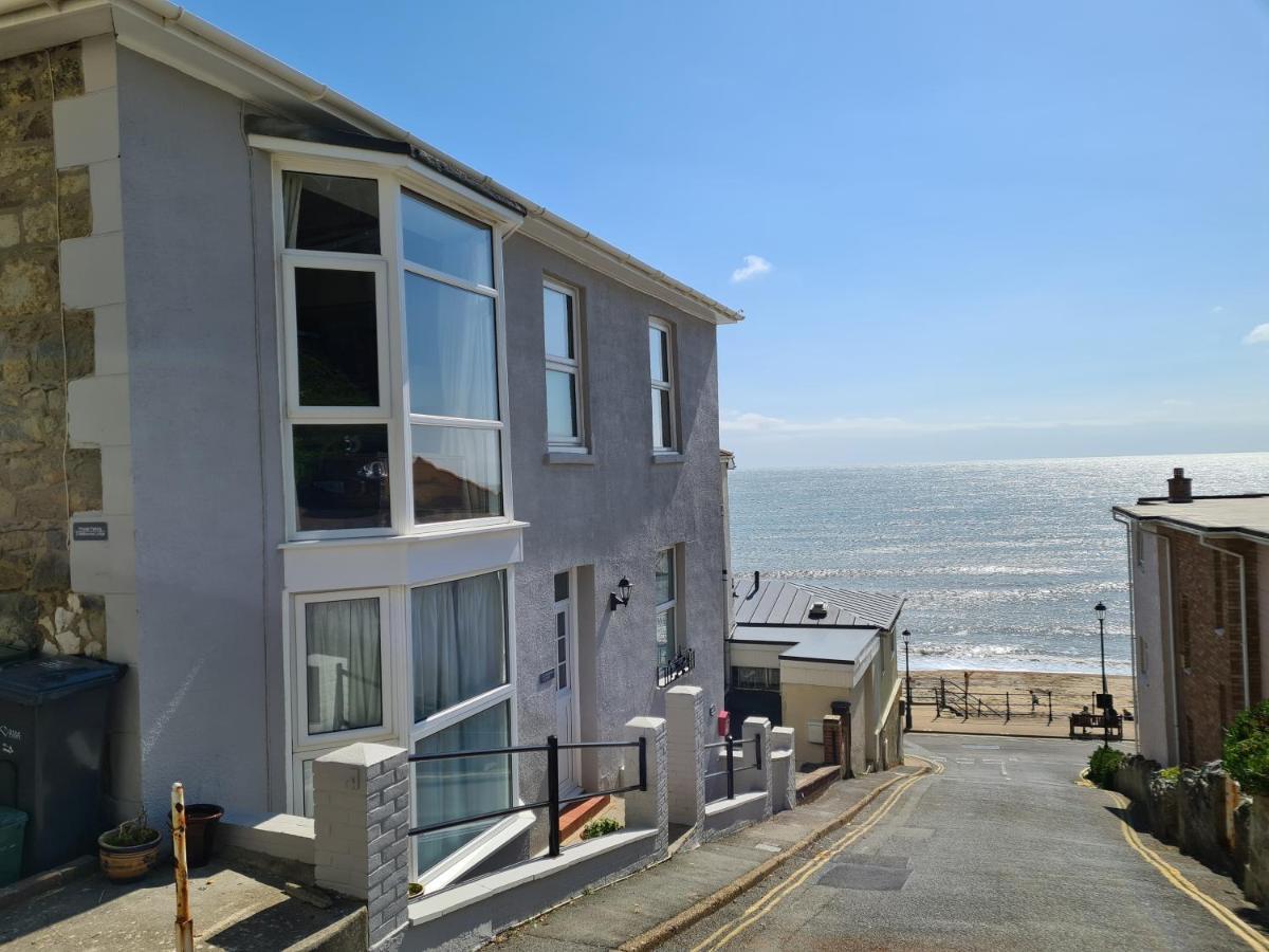 Beautiful Seaside With Parking * Ventnor