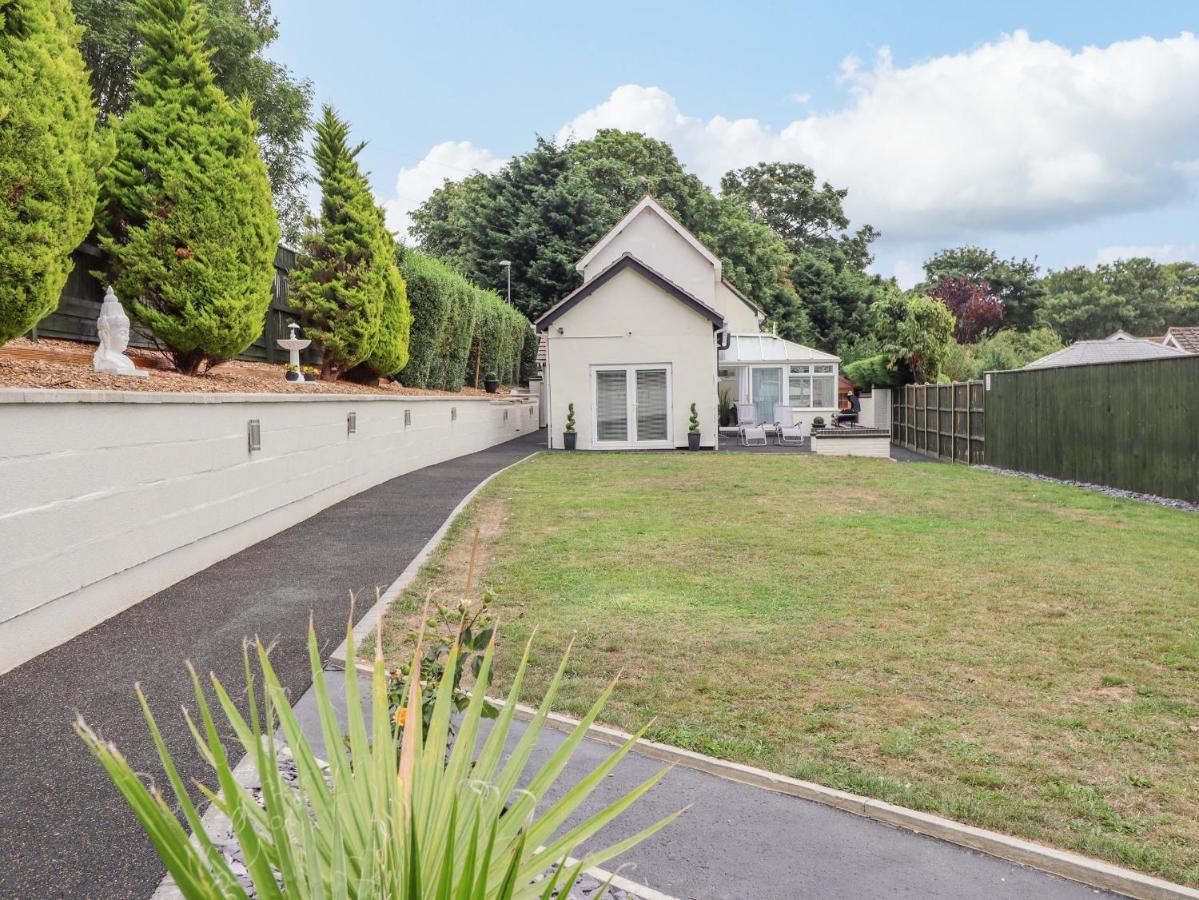 Holiday home Hallstead *