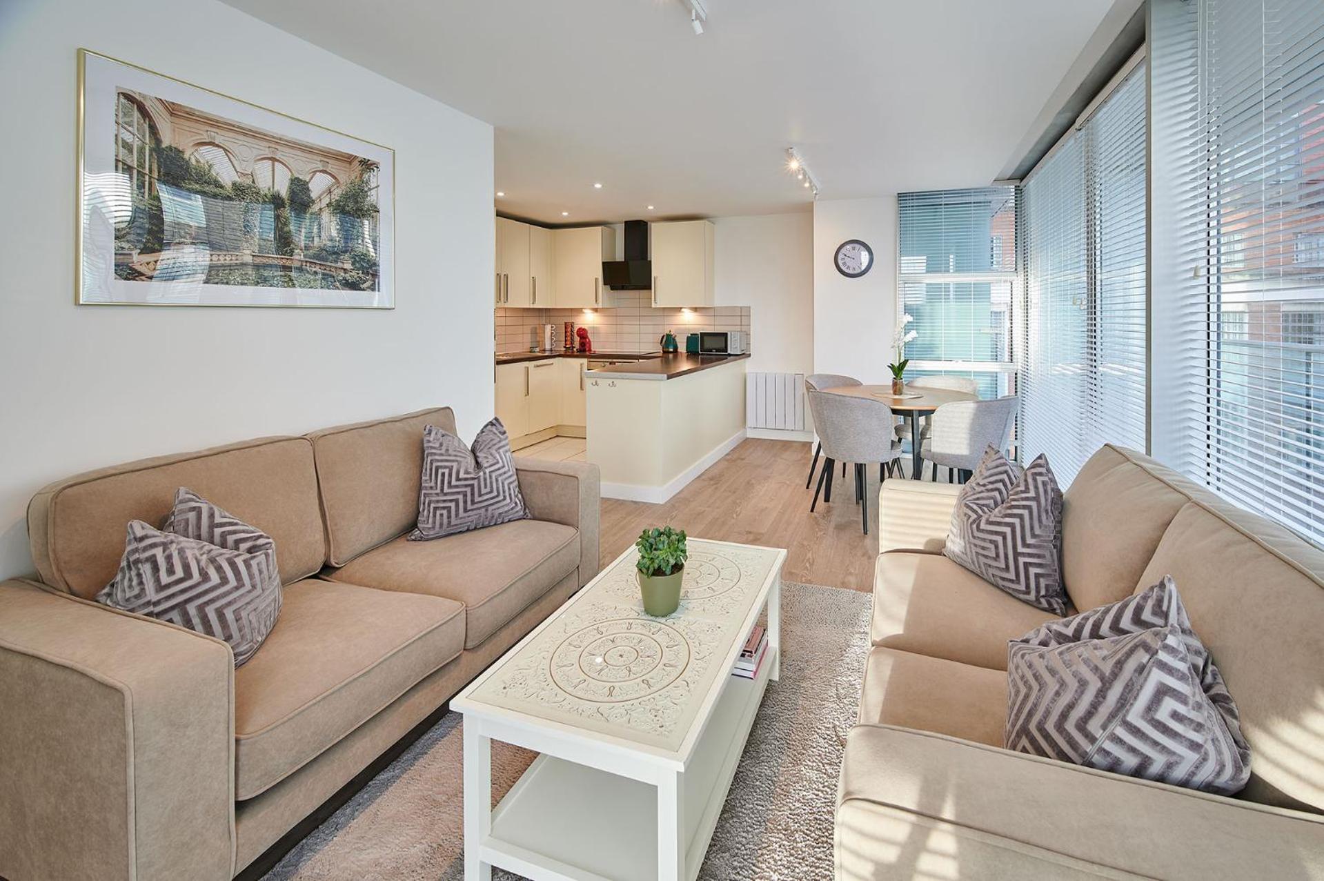 Host & - The Municipal View Abode Апартаменты *