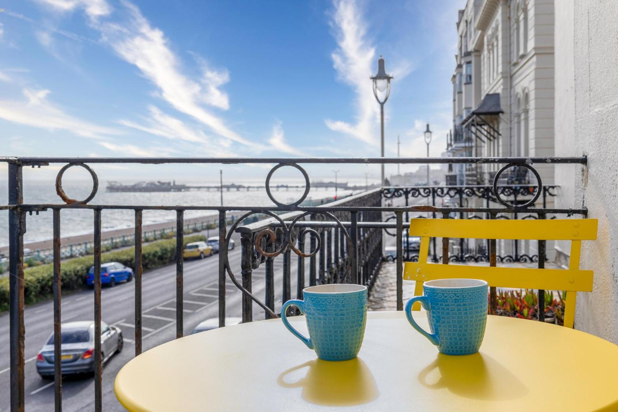 Cheeky Chappie With Direct Sea Views By My Getaways * 布赖顿