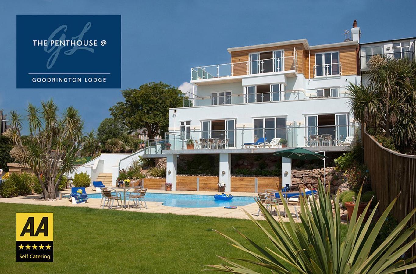 Apartment The Penthouse Goodrington Amazing Sea Views, Hot Tub And Swimming Pool