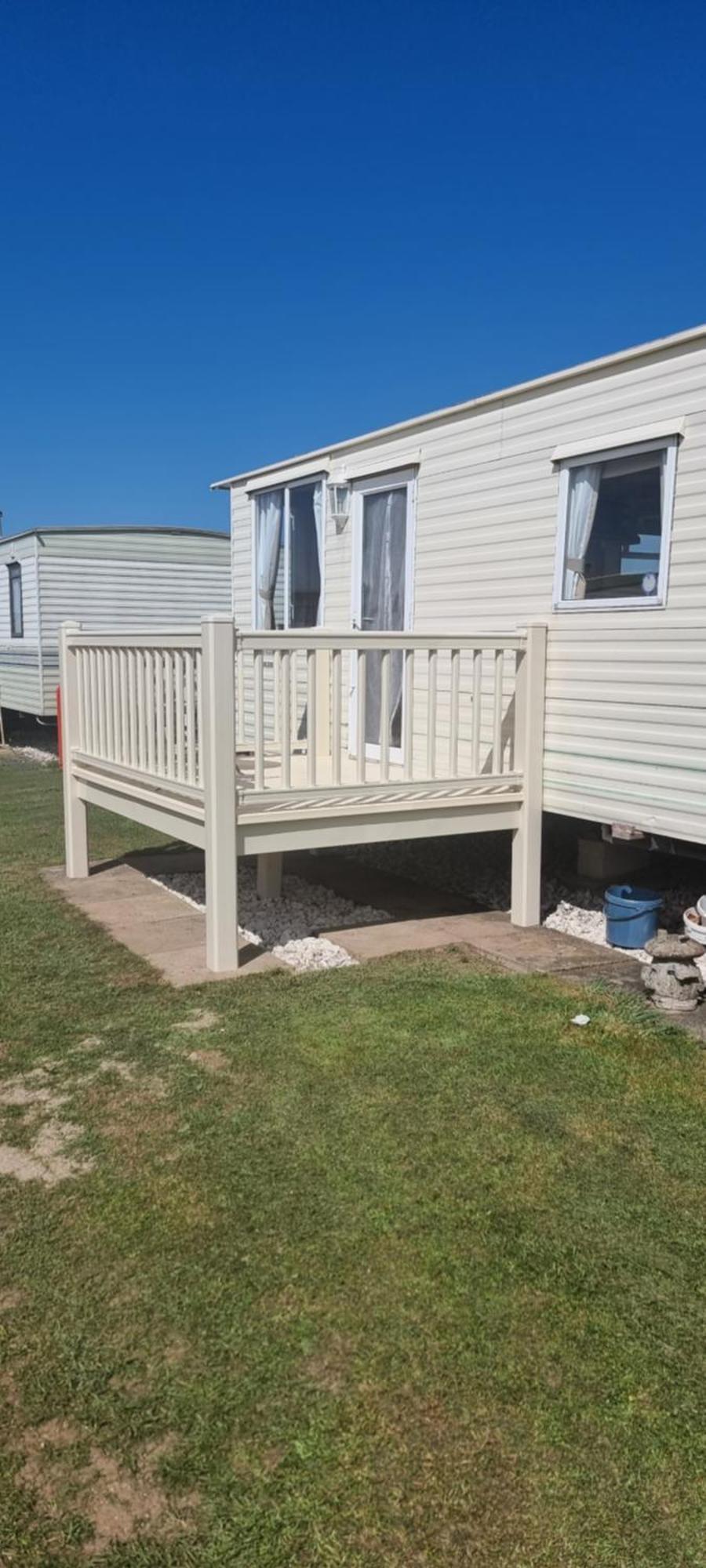 Peaces Caravan 8 Berth 度假居 *