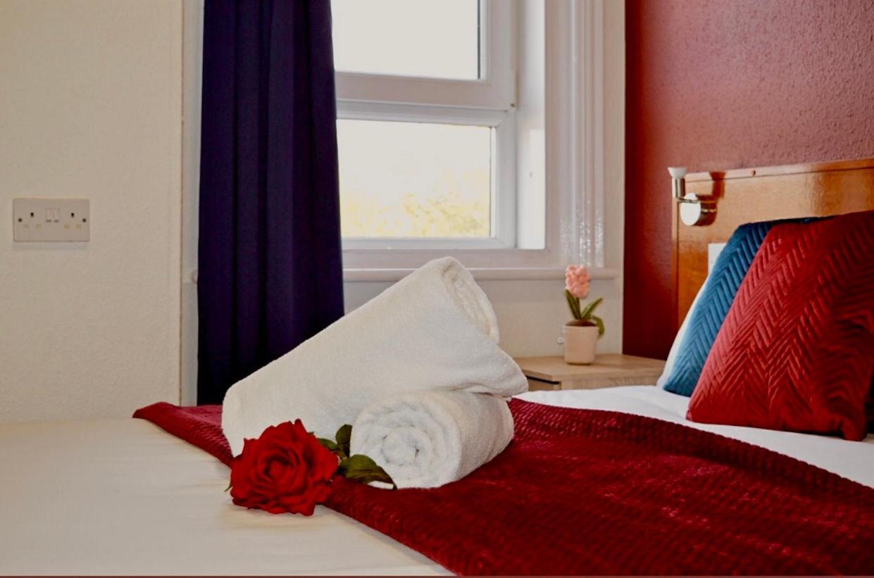 Stylish 1 Bedroom Flat F9 Apartment