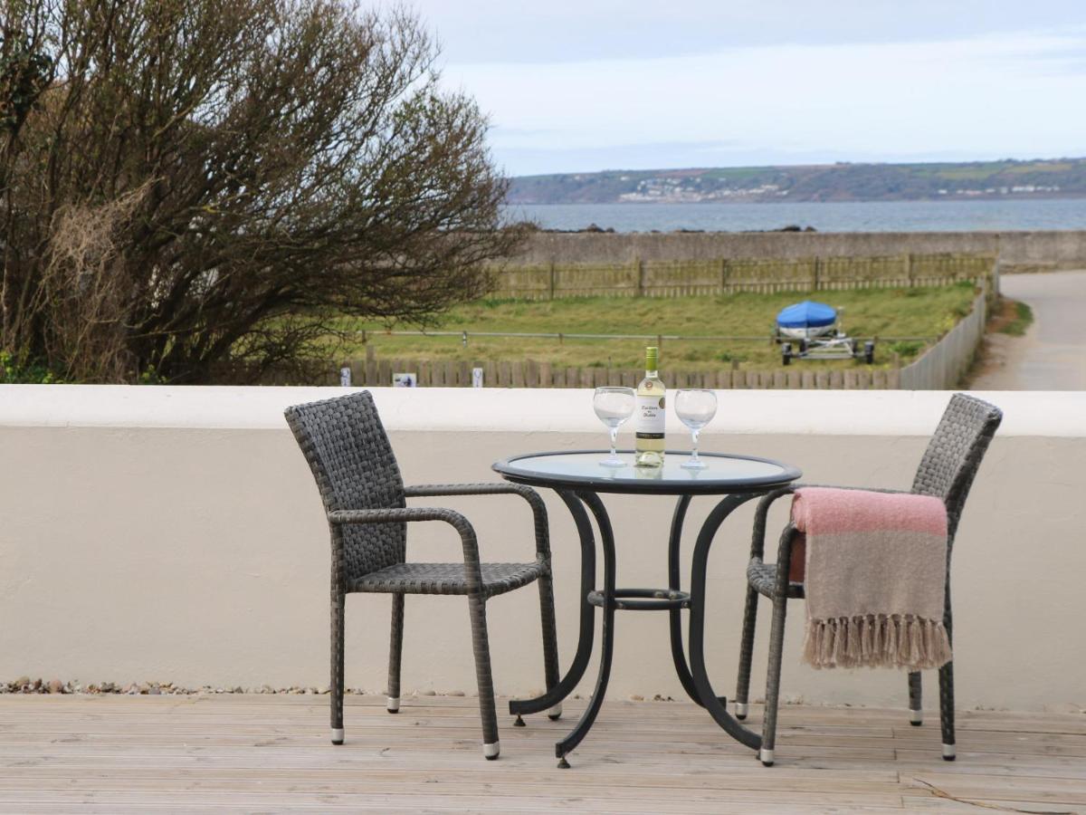 Beachcomber * Marazion