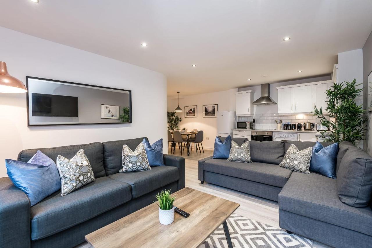 Host - 2-bedroom L1 - Sleeps 8! Apartmán *