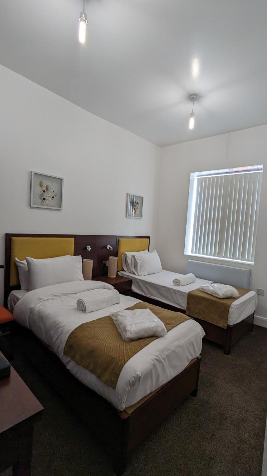 호텔 Hotel Blackpool *
