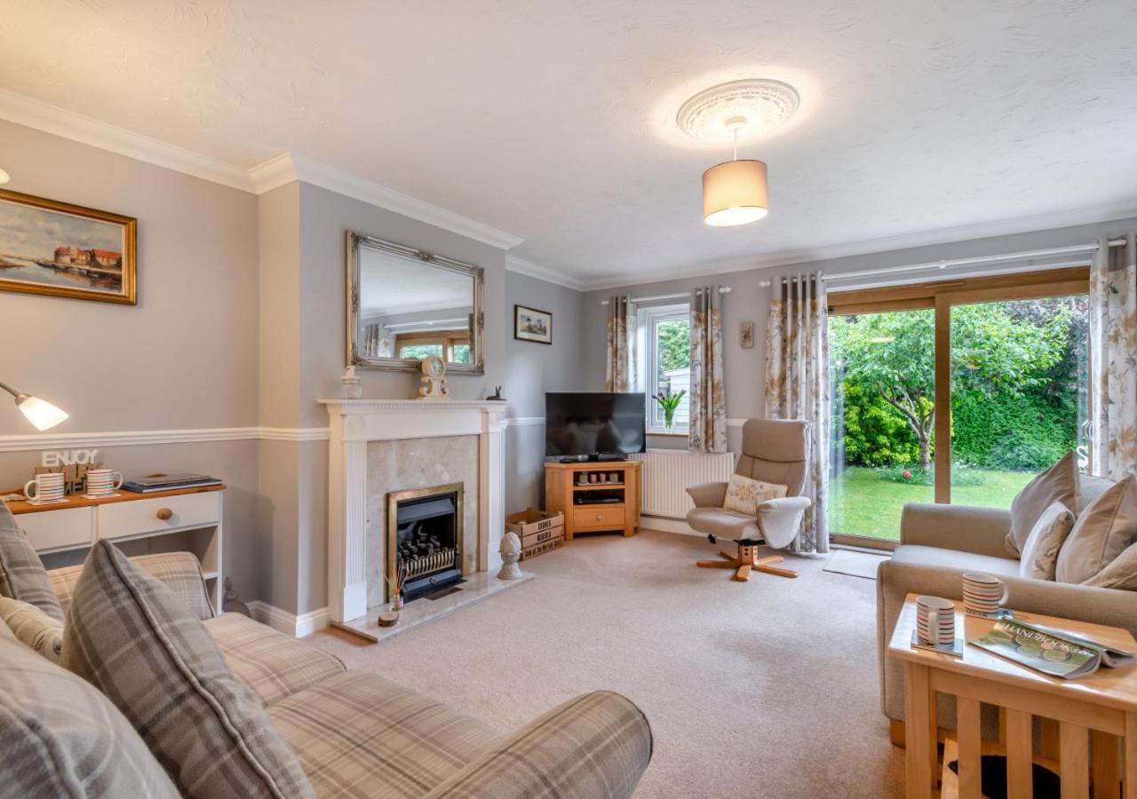 Seaview Retreat -