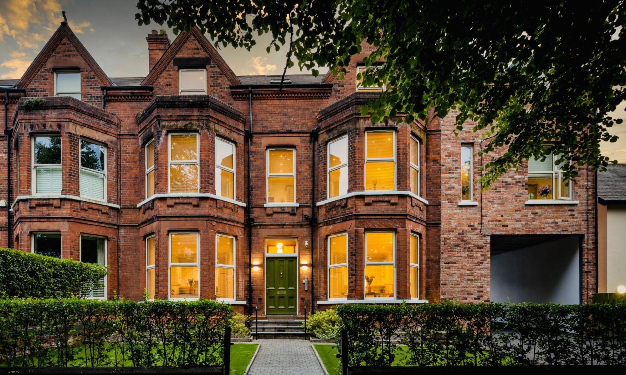 Appartement 5 Star - The Ulsterville Residences - Free On-site Parking *