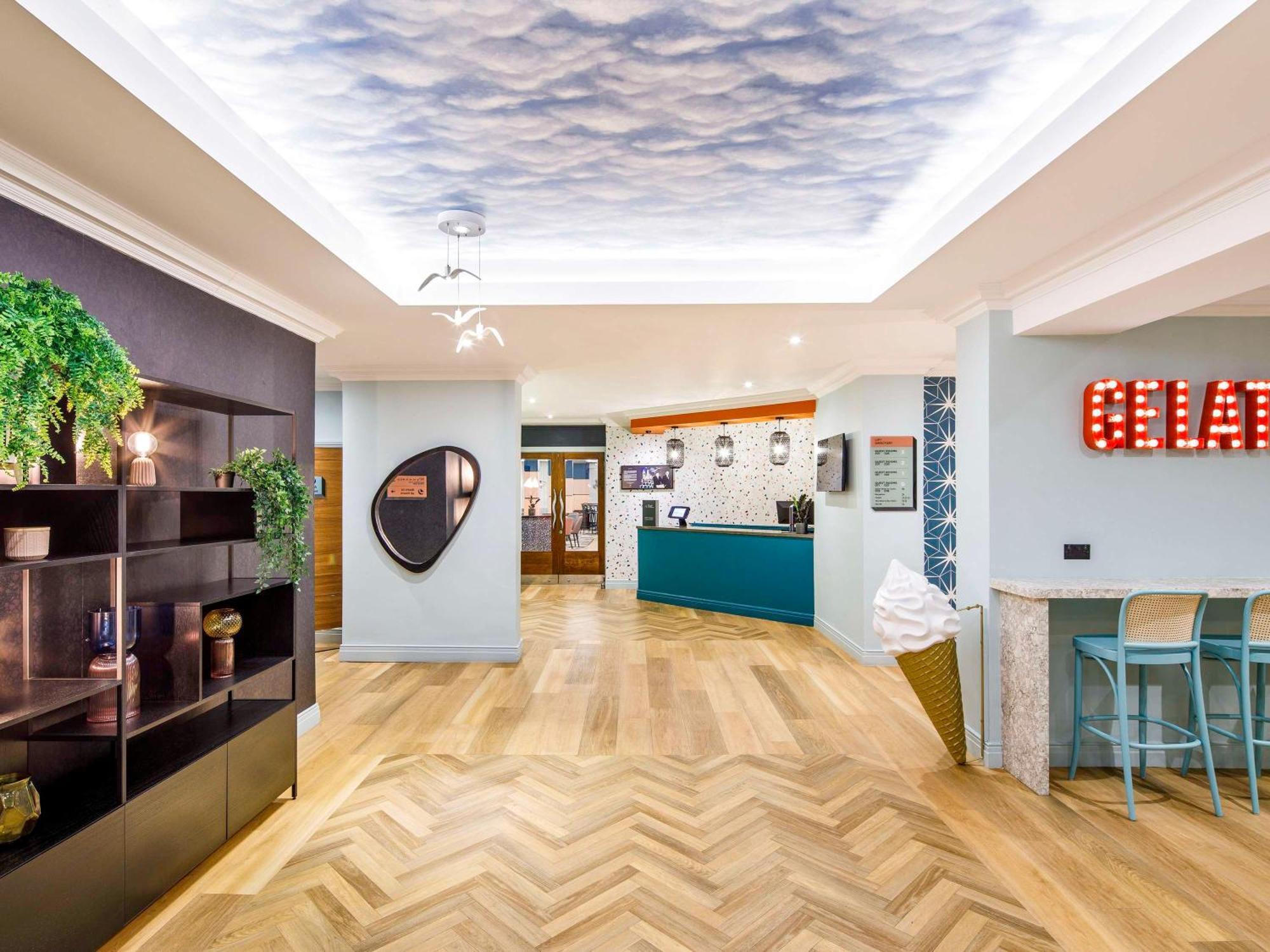 Ibis Styles Отель