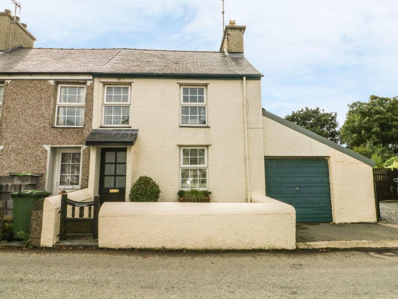 Glascoed Holiday home *