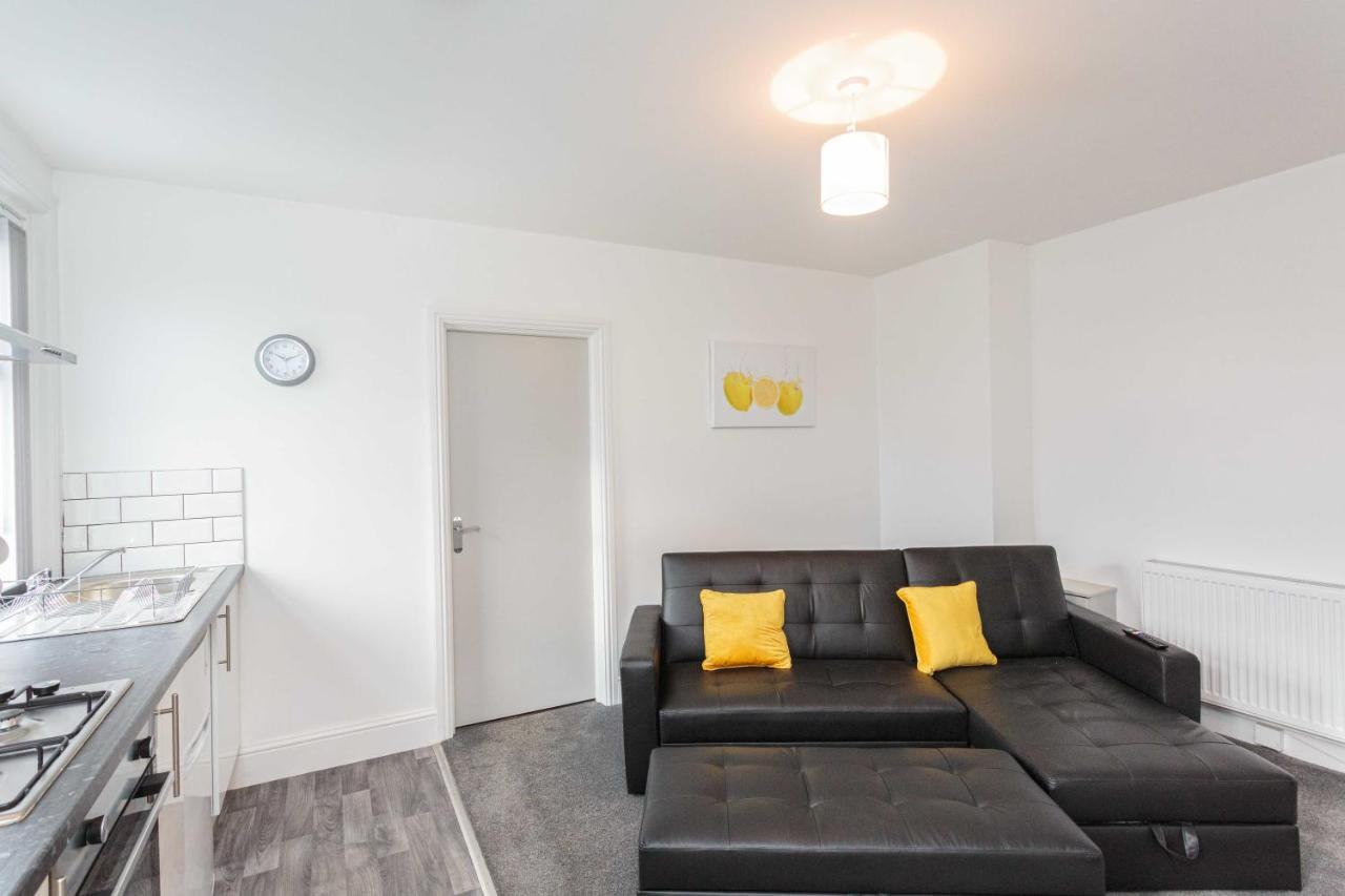 Cherry - Hornby Road Apartament